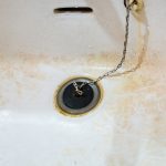 How to Remove Rust Stains from Sinks, Tubs and Toilets